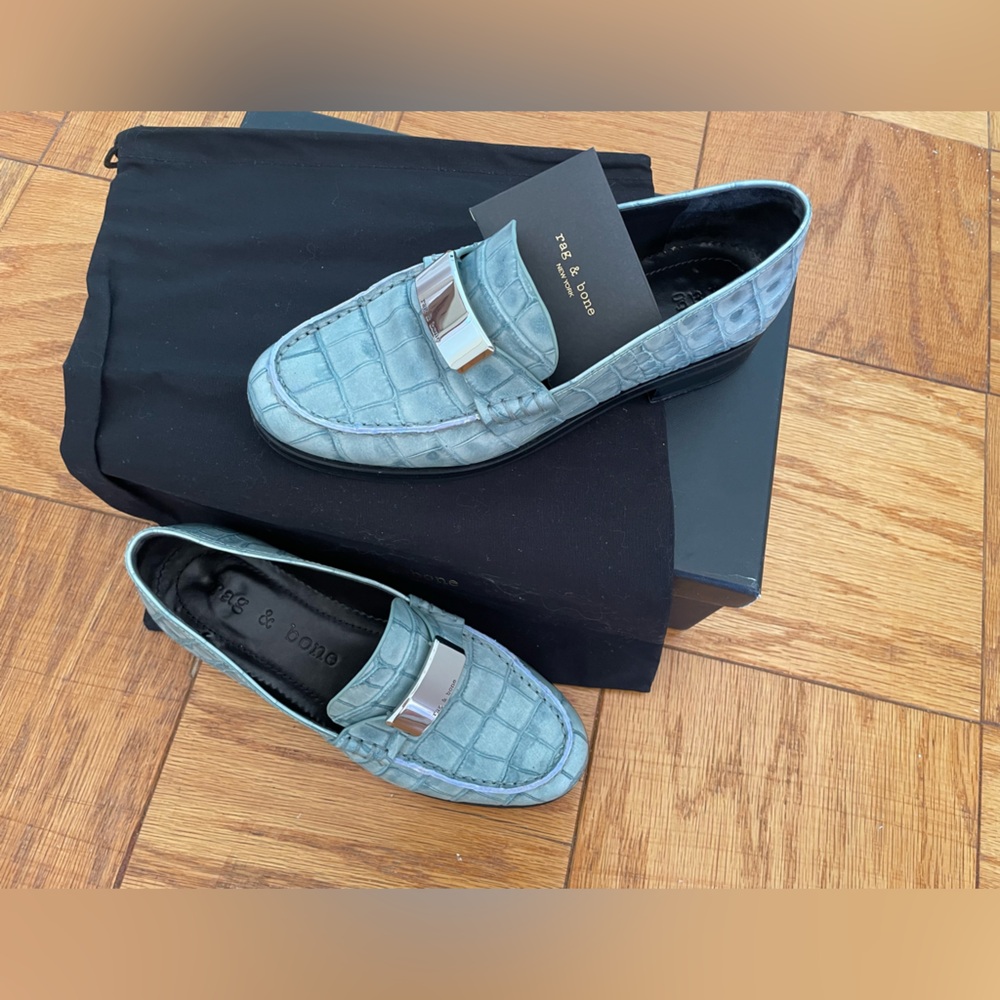 rag and bone loafers in light blue leather with silver buckle and black … - Picture 8 of 16